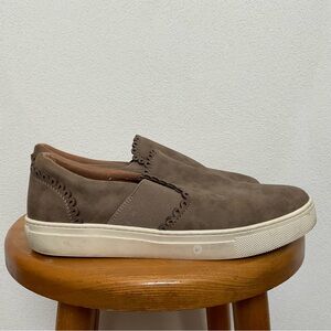 Indigo Road Brown Faux Suede Scalloped Edge Slip On Sneaker Size 7.5 Neutral